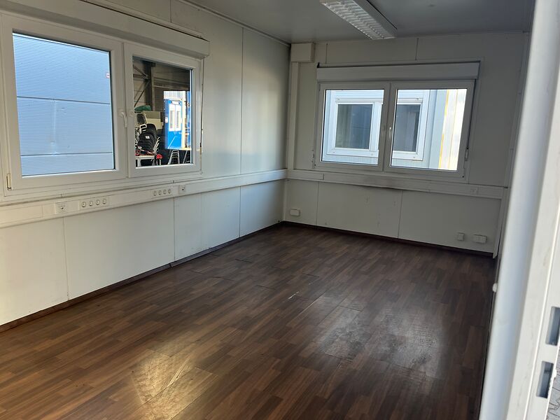 Aktionspreis Bürocontainer 20 Fuß | 3 Sterne - guter Zustand