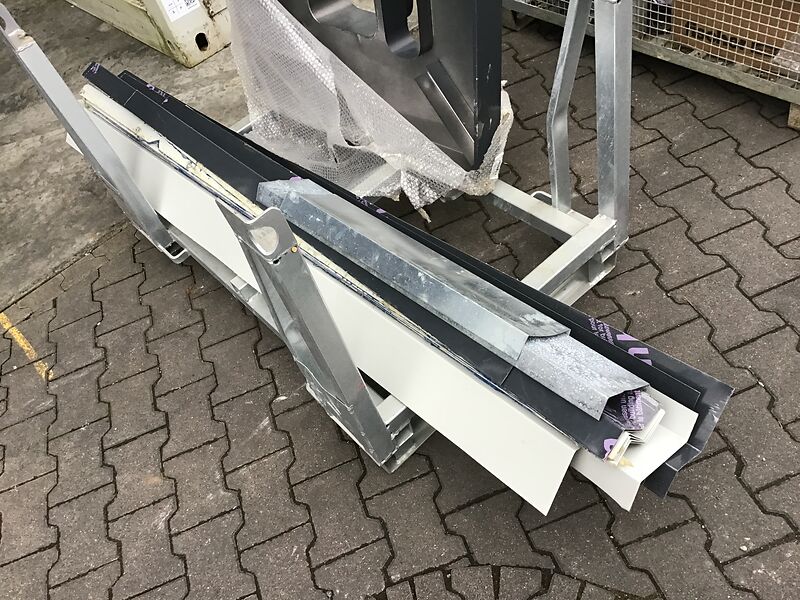 Posten Dachbleche und Kaminhaube | so001315 I24