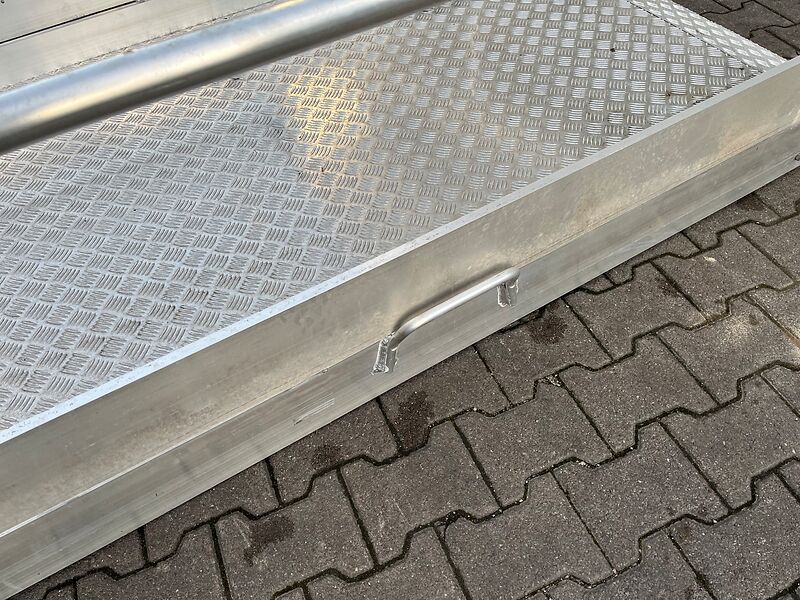 Grabenbrücke Alu, Alu-Seitengeländer, 4,5 x 1,3m