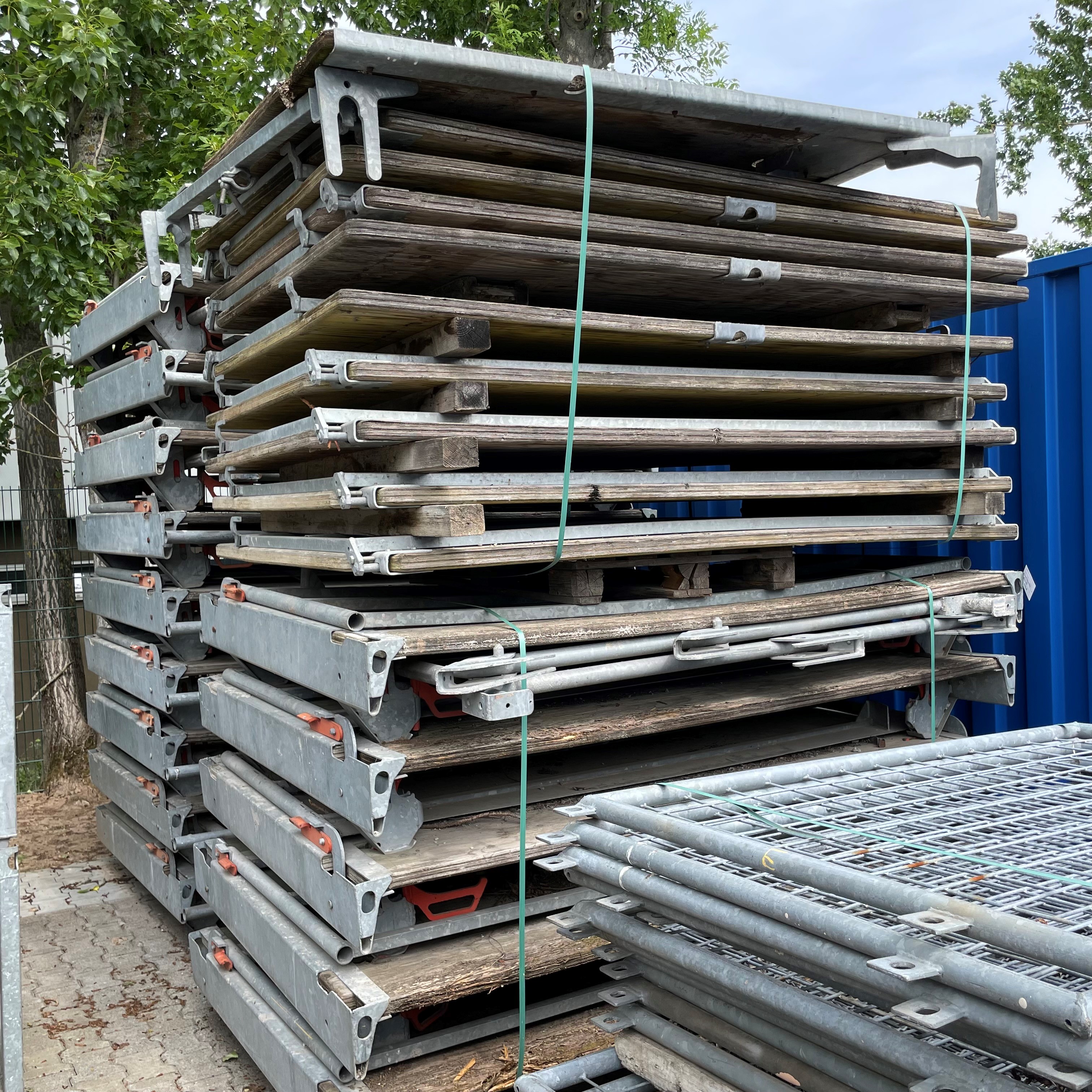 Peri ASG 70-100 Arbeitsbühnensystem Konsolgerüst