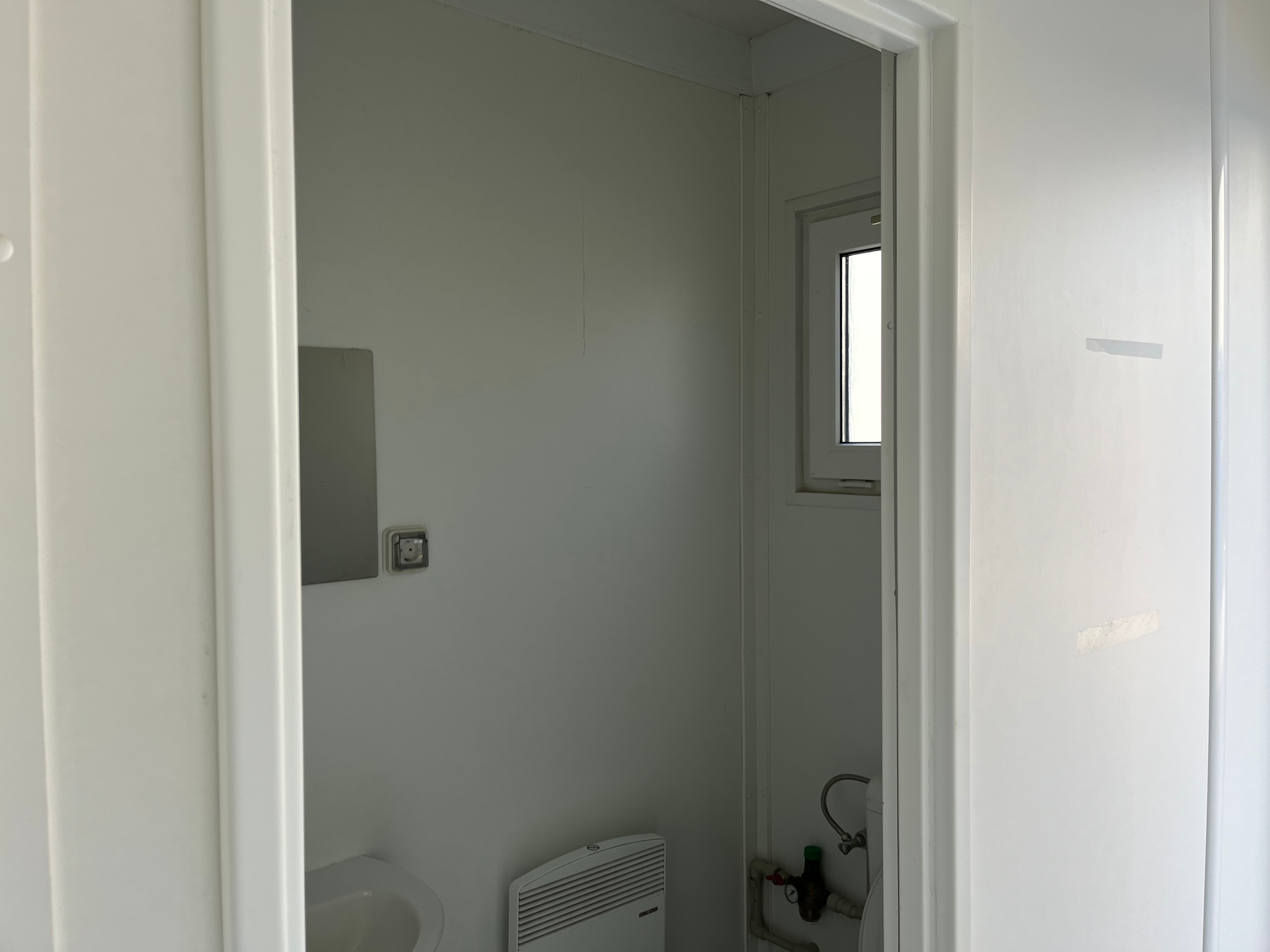 Aktionspreis Bürocontainer20' WC+Kü