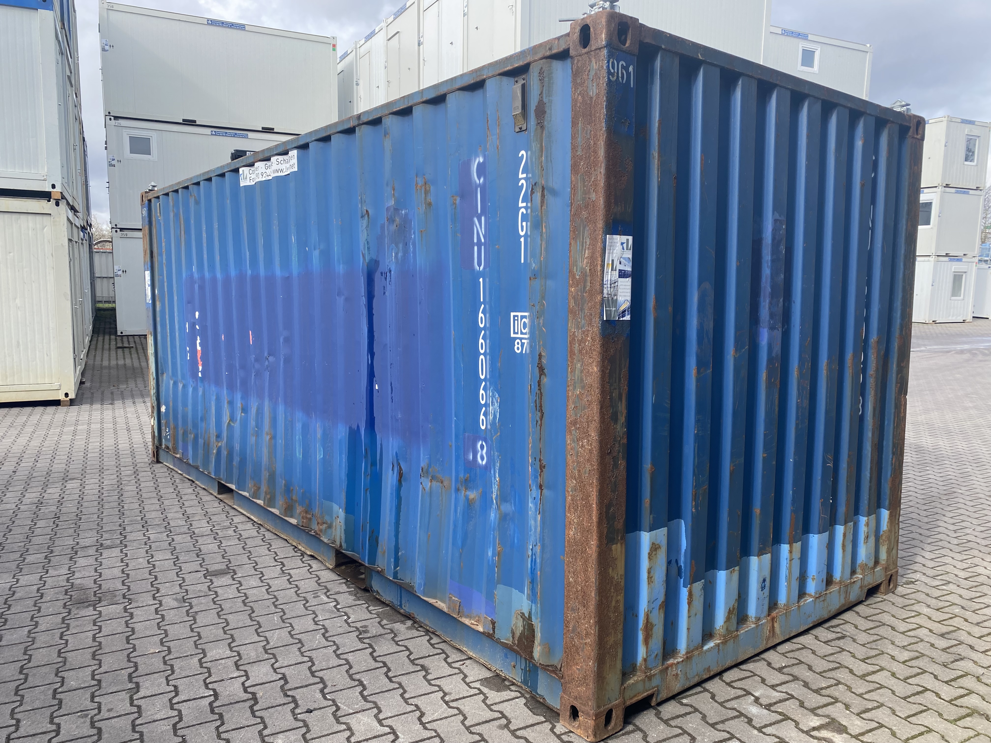 Lagercontainer 20' (6058 x 2438 x 2591 mm LxBxH)