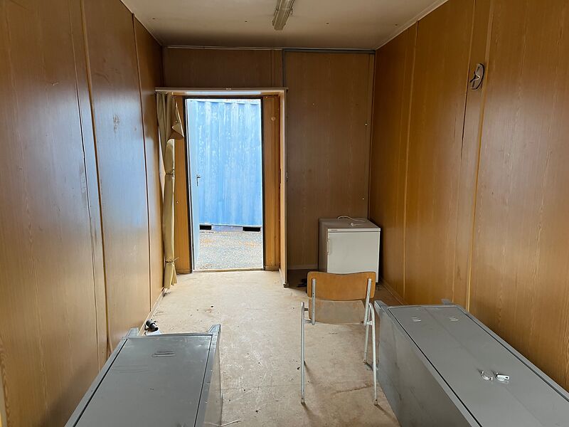 Aktionspreis Bürocontainer 20 Fuß 1 Stern - defekt