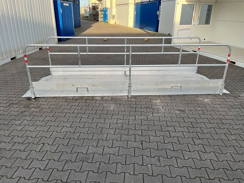 Grabenbrücke Alu, Alu-Seitengeländer, 4,5 x 1,3m