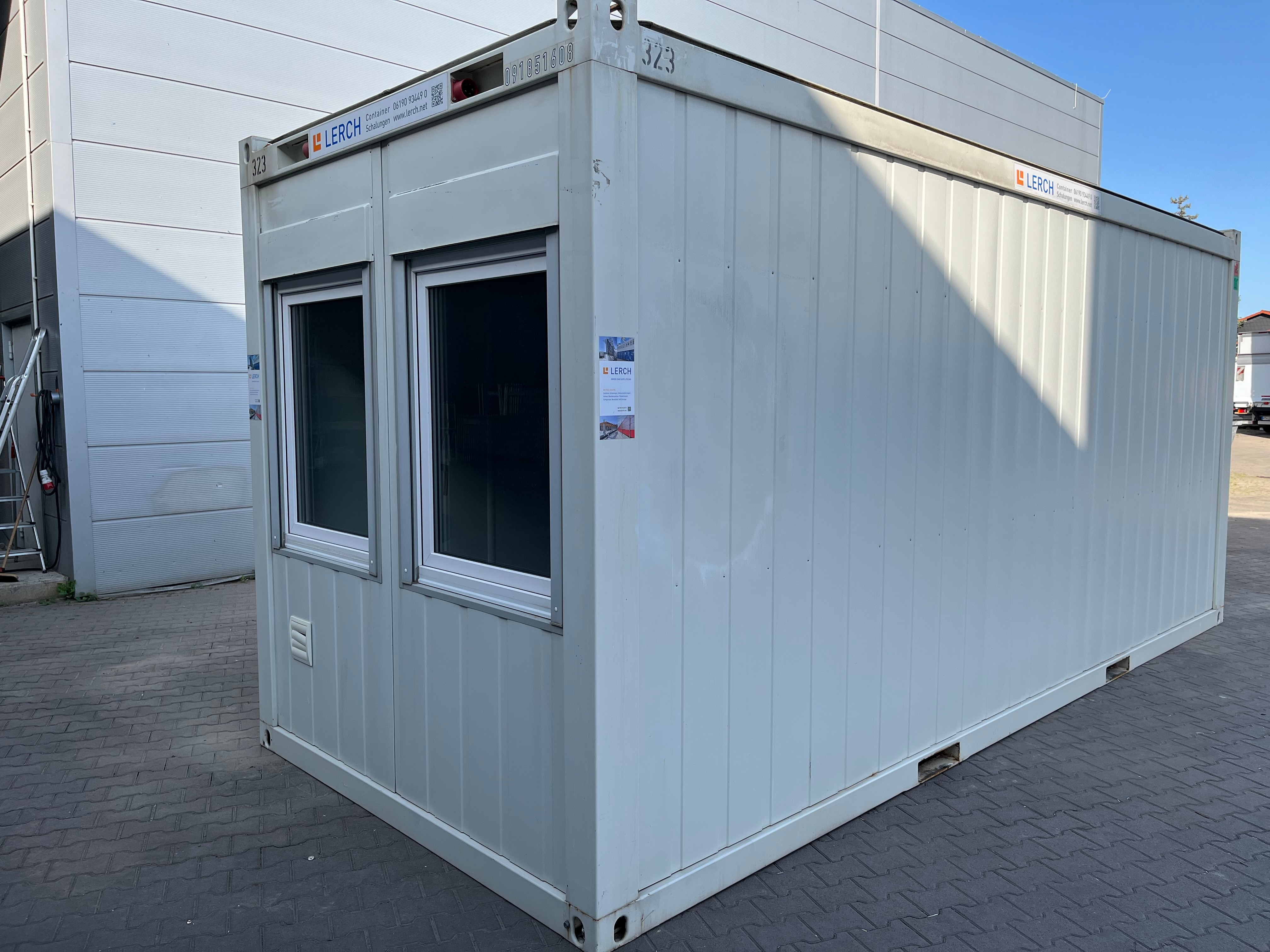 Aktionspreis Bürocontainer20' WC+Kü